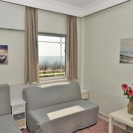 Apartamento Themis 40 Steps From