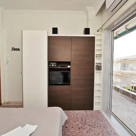 Themis 40 Steps From *