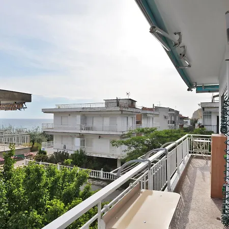 Themis 40 Steps From * Paralia Dionysiou