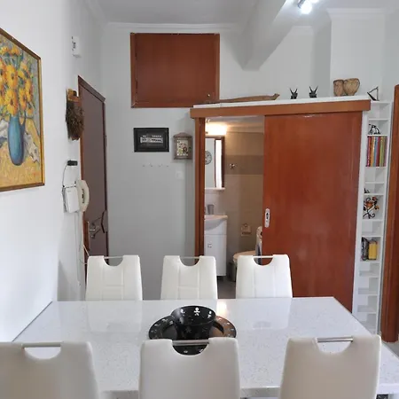 Themis 40 Steps From Apartment Paralia Dionysiou