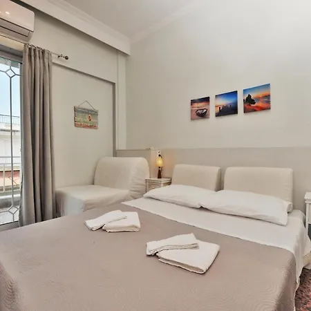 Themis 40 Steps From *